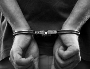 Sahte Covid Sertifikası Veren Rahip Tutuklandı